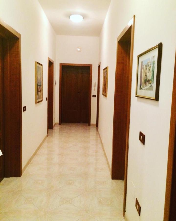 A Due Passi Hotel La Maddalena  Exterior photo